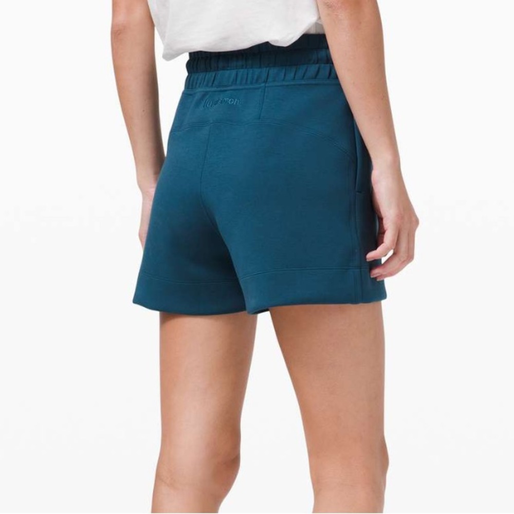 🍋LIKE NEW Lululemon Soft Ambition HR Shorts